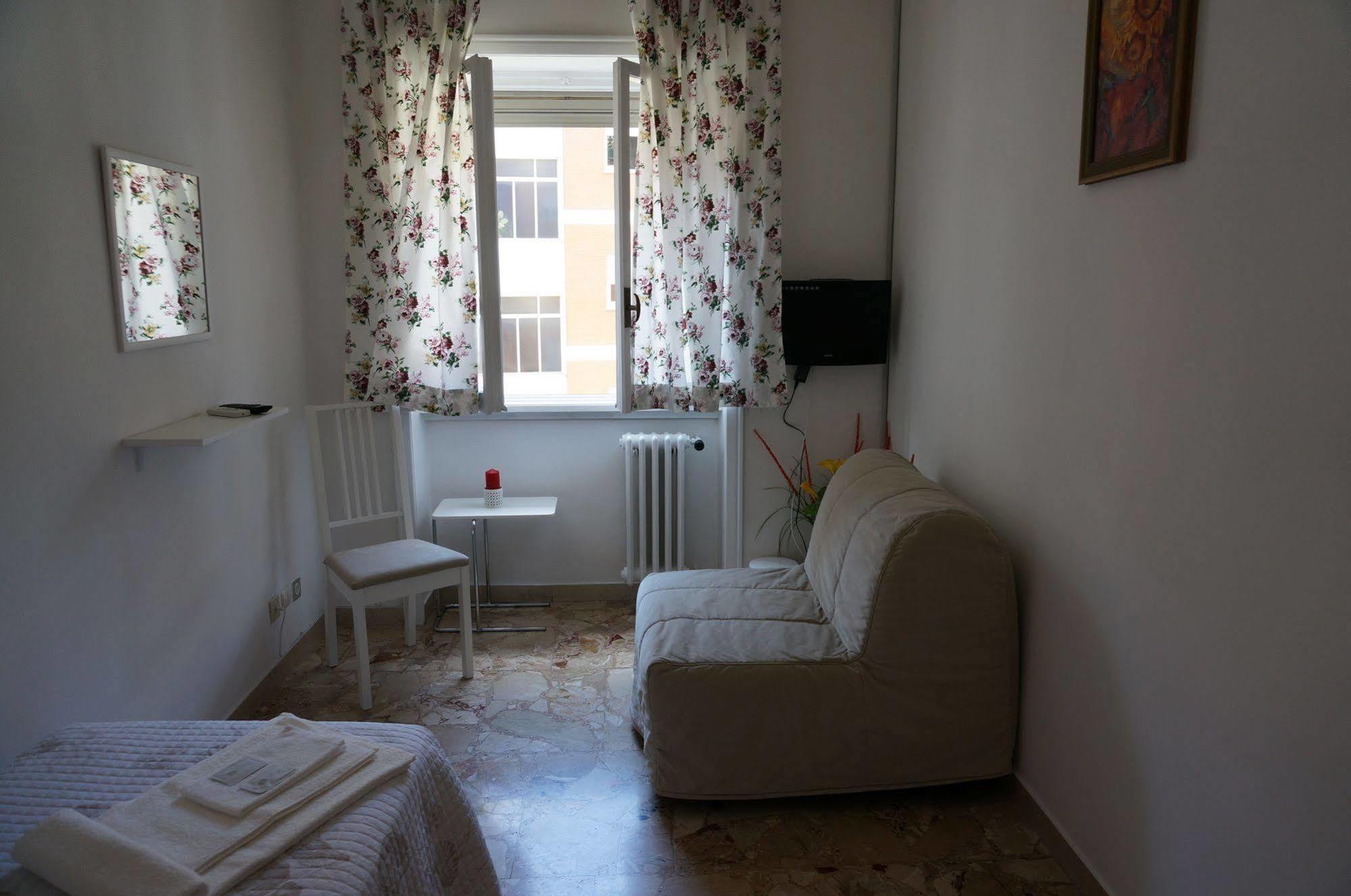 Romoletto B&B Екстер'єр фото