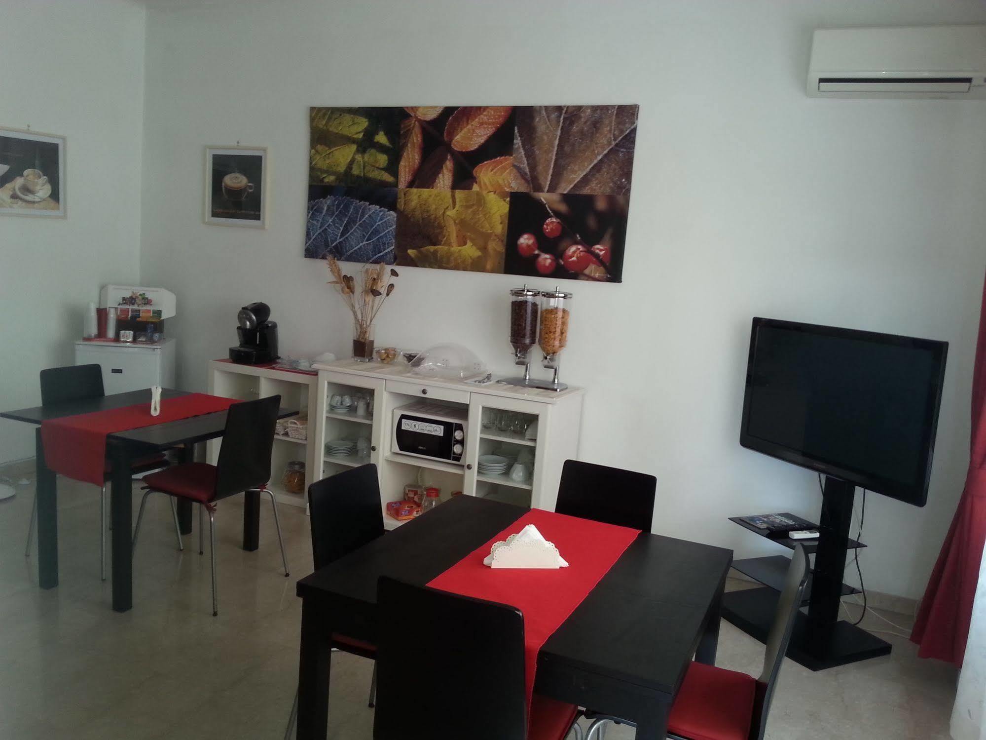 Romoletto B&B Екстер'єр фото