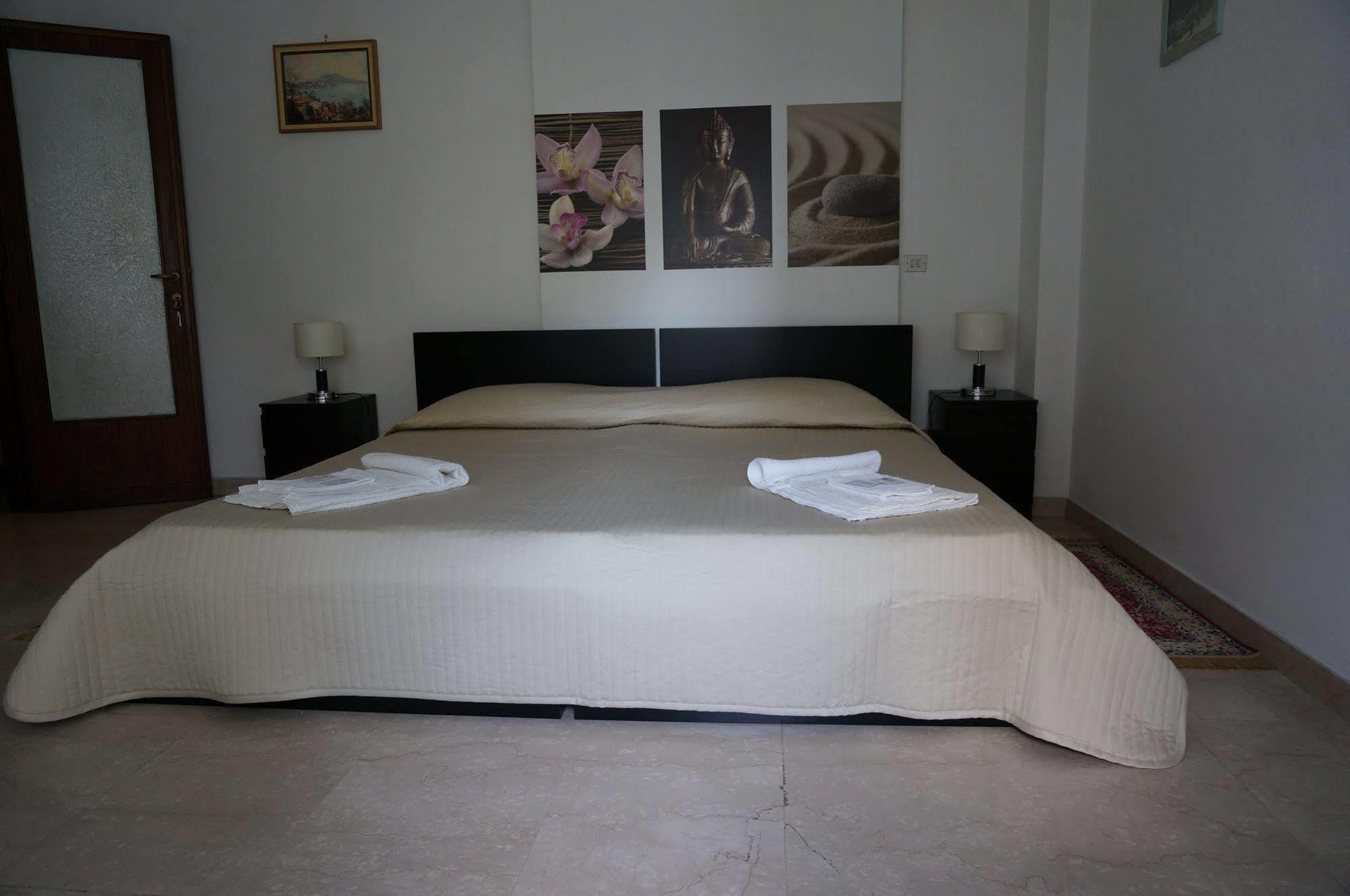 Romoletto B&B Екстер'єр фото